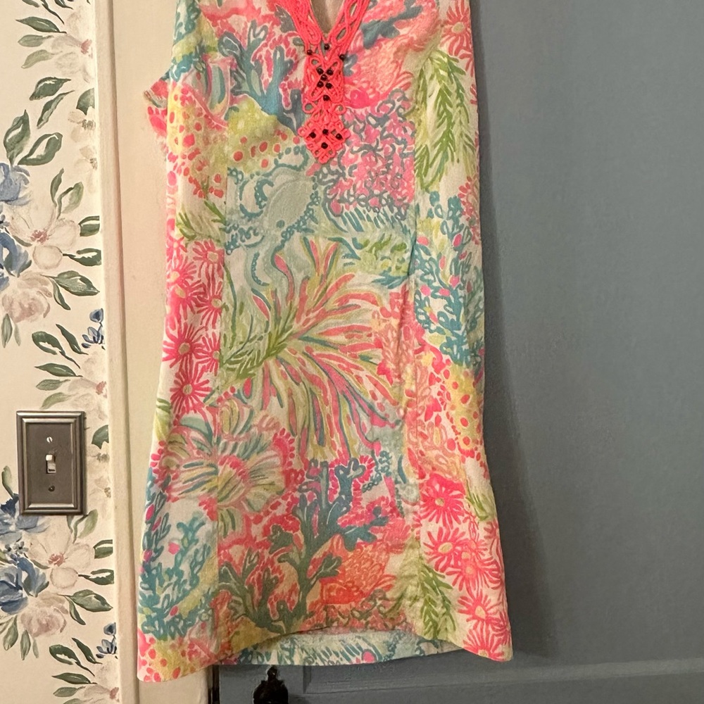 Colorful Sleeveless Dress with Pink Accents